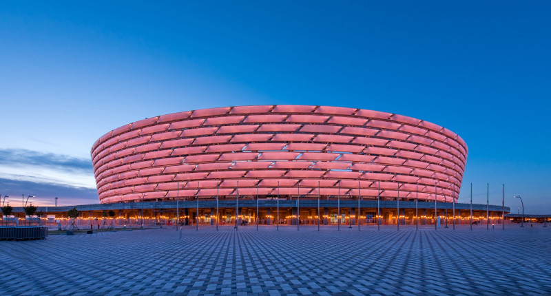 Stadion Olimpic Baku, luminat