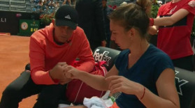 Simona Halep și Darren Cahill, dialog spumos de la distanță! Ce mesaje au schimbat înainte de semifinala cu Franța din Fed Cup