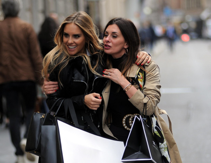 Milan, Michela Persico shopping in the center Michela Persico (fiancÃ©e of Daniele Rugani of Juventus) arrives in the center for shopping. Here with a friend walking in Via Montenapoleone, stop to browse through the windows of the boutiques, then decide t