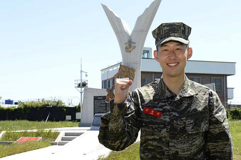 Son Heung-Min Completes Military Training