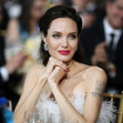 angelina jolie slaba