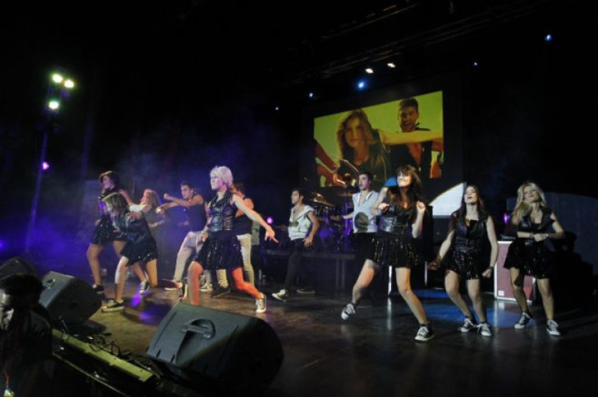 lala-band-si-profm-au-facut-sibiul-si-sighisoara-sa-vibreze-pe-piesele-trupei