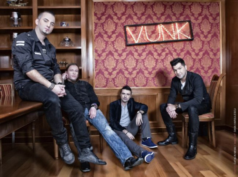 vunk-lanseaza-videoclipul-piesei-ldquo-fiecare-rdquo-vezi-cum-canta-pe-o-scena-suspendata-video