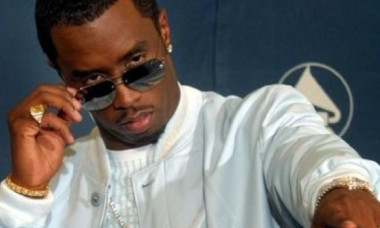 De la imperiu la izolare. Cu barbă albă și hainele din închisoare, Diddy apare în primele poze de când e în spatele gratiilor