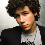 audio-o-noua-piesa-nick-jonas-conspiracy-theory