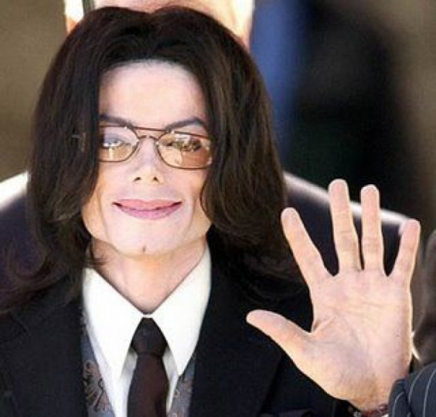 michael-jackson-folosea-alias-uri-pentru-a-procura-medicamente