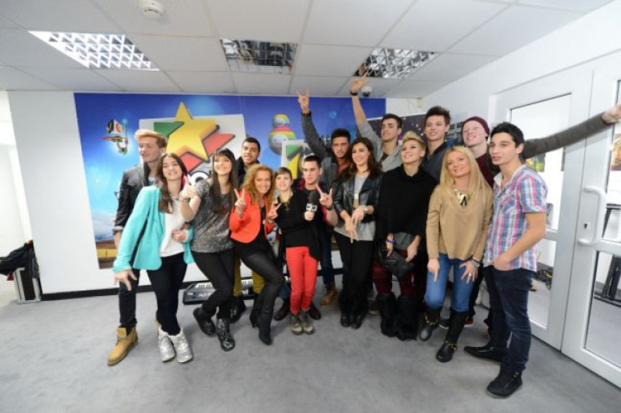 lala-band-elena-gheorghe-si-anya-au-incheiat-astazi-seria-christmas-live-session-la-profm 9