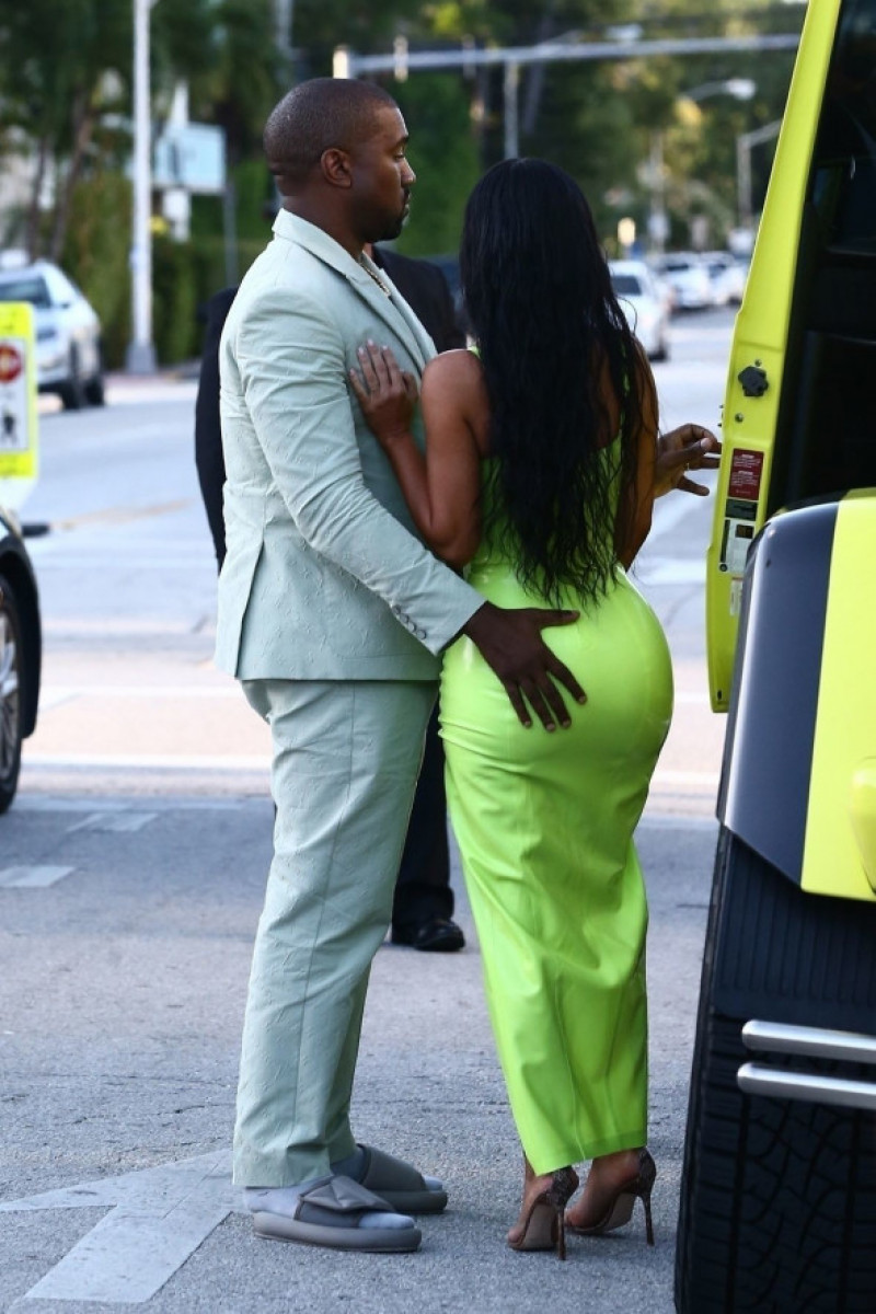 Kanye West gets very touchy with wife Kim Kardashian West in Miami