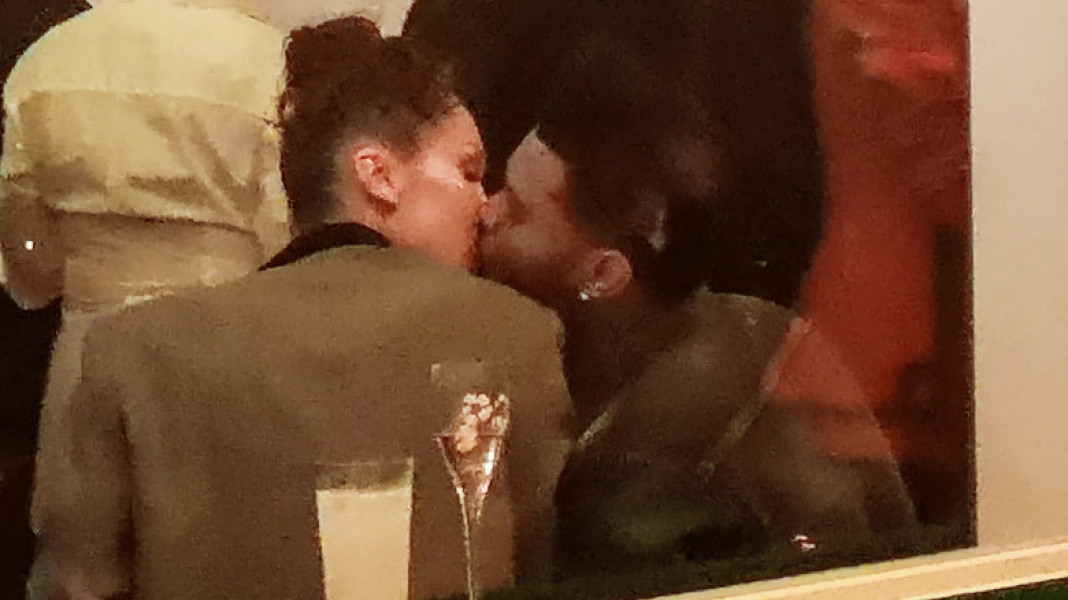the-weeknd-bella-hadid-sarut-cannes-splash