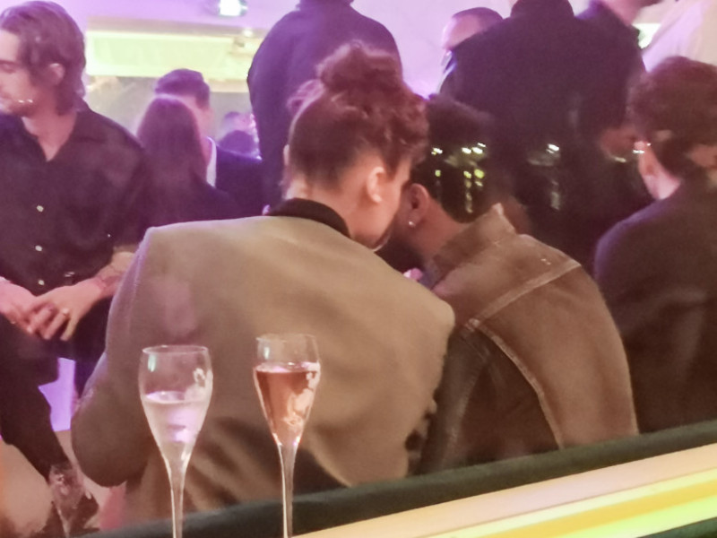 the-weeknd-bella-hadid-cannes4-splash