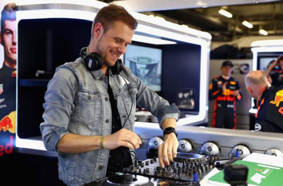 armin-van-buuren-instagram