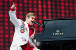 5. Elton John - Câștiguri totale: 84 milioane dolari