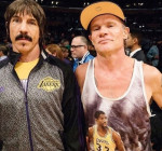 anthony-kiedis-flea-red-hot-chili-peppers