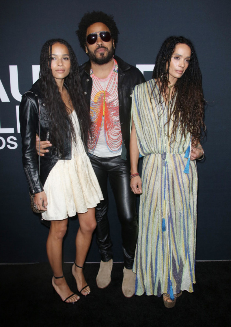 Zoe Kravitz, Lenny Kravitz și Lisa Bonet la prezentarea colecției Saint Laurent în 2016