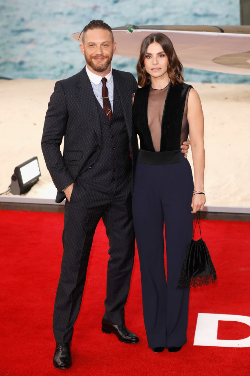 Tom Hardy și soția sa Charlotte Riley la premiera mondială a filmului 'Dunkirk'