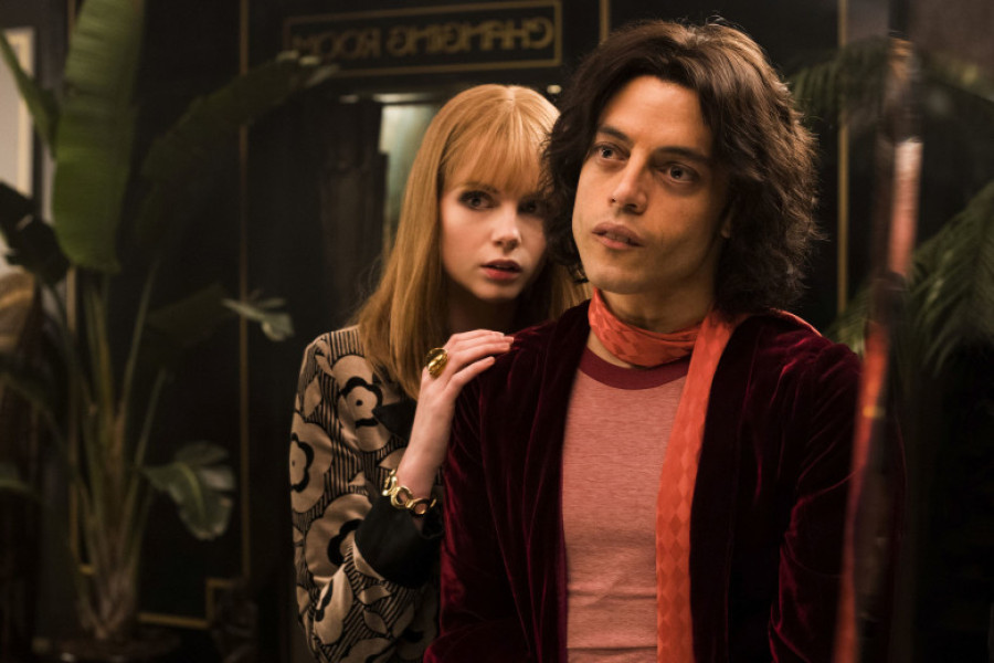 Rami Malek și Lucy Boynton în Bohemian Rhapsody