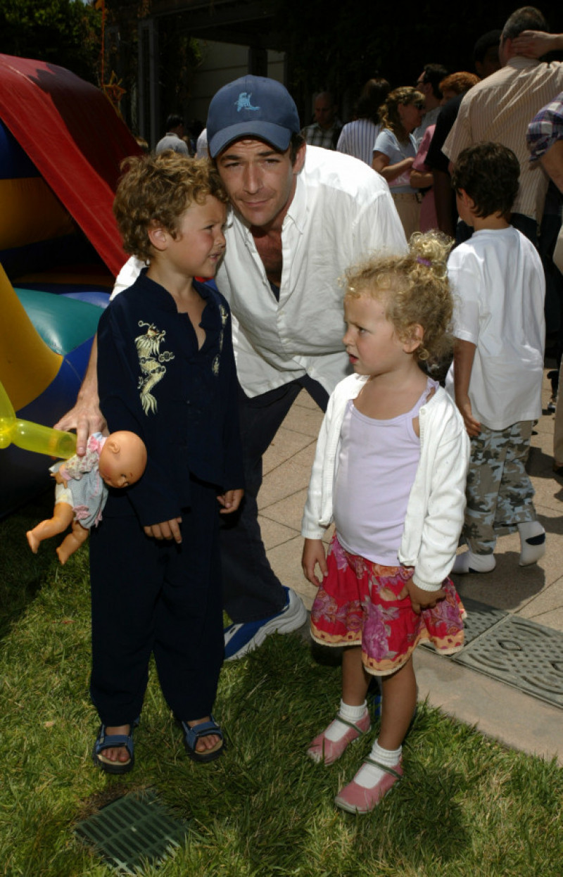 Luke Perry alături de copiii săi Jack și Sophie