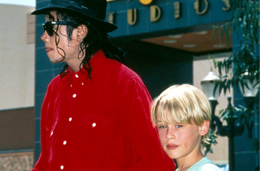 Macaulay Culkin cu Michael Jackson în 1991