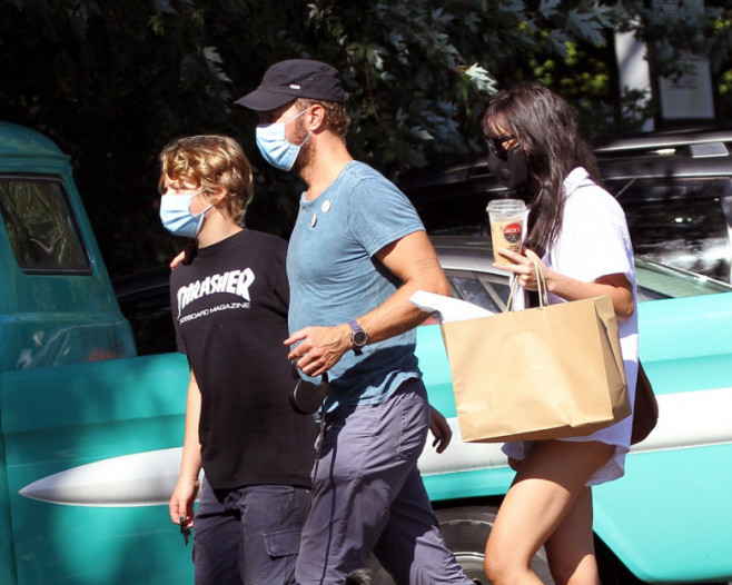 EXCLUSIVE: Chris Martin Takes His Girlfriend Dakota Johnson Out For Lunch Along With His Son Moses And Their New Puppy Zeppellin