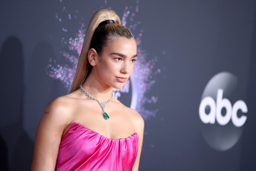 2019 American Music Awards - Arrivals