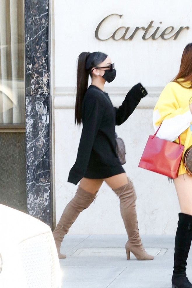 Ariana Grande turn heads while out doing some shopping