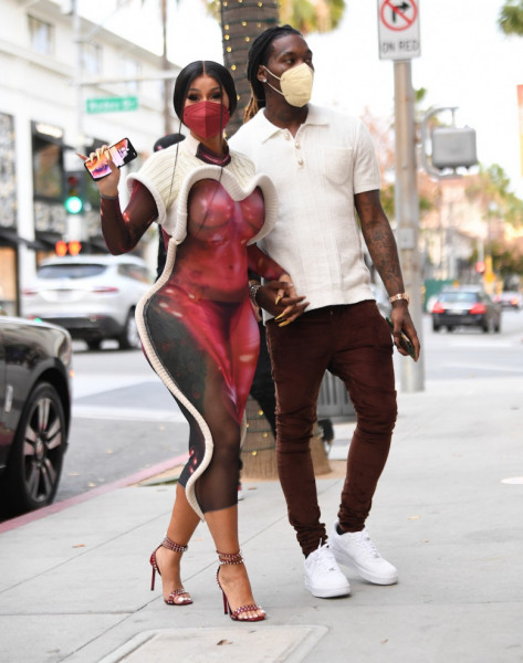 Cardi B Shows Off her Incredible Curves as she shops at Louis Vuitton in Beverly Hills with Husband Offset