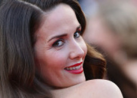 Are aproape 49 de ani, dar timpul stă în loc pentru ea. Natalia Oreiro, fabuloasă într-o rochie cu un decolteu imposibil de ignorat