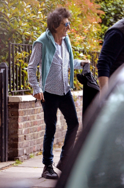 *EXCLUSIVE* Rolling Stones guitarist Ronnie Wood on route to rehearsals with wife Sally Wood in London