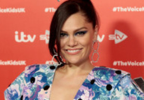 Cum își petrece Jessie J timpul după intervenția chirurgicală pentru cancer. Artista, recunoscătoare: „Cea mai bună zi”