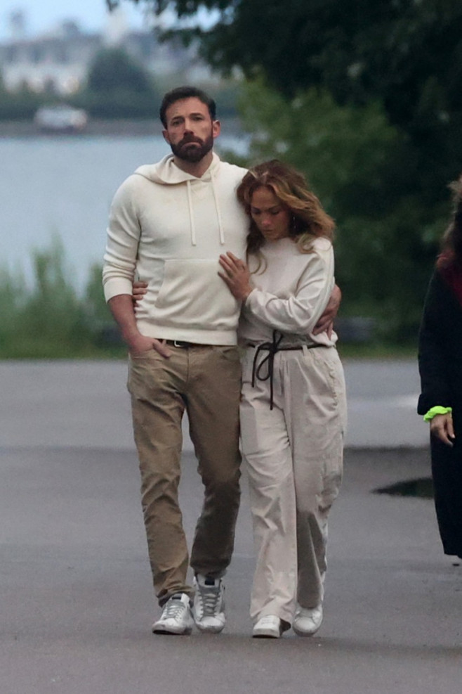 Jennifer Lopez takes Ben Affleck for a walk at the beach  in The Hamptons New York they are to be spending the 4th Of July Holyday weekend together