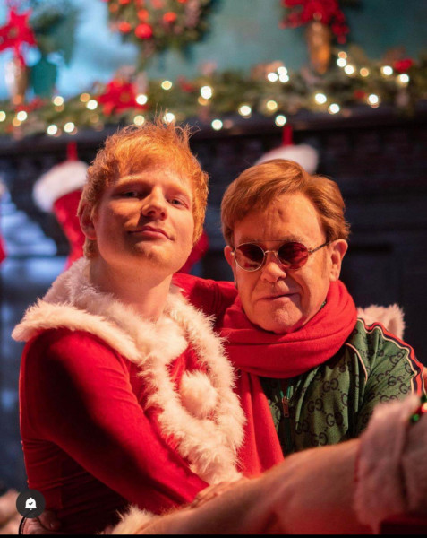 Ed Sheeran „aproape l-a ucis” pe Elton John în timpul filmărilor pentru videoclipul de Crăciun. Instagram