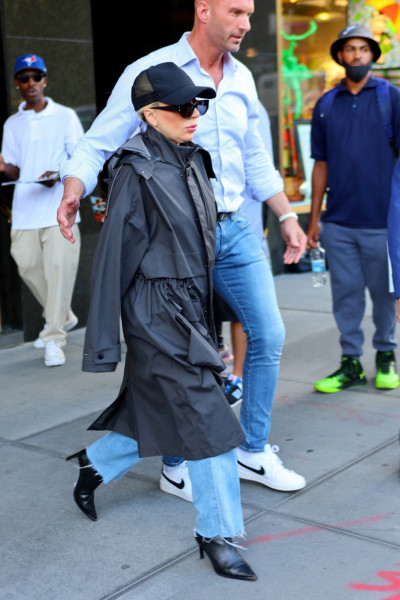 Lady Gaga was spotted leaving Tony Bennett's apartment after visiting him