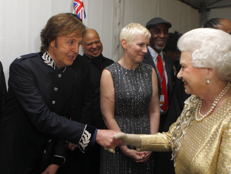 Diamond Jubilee - Buckingham Palace Concert