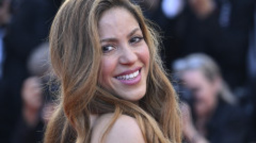 Adevăratul motiv pentru care Shakira se grăbește să se mute în SUA. Cântăreața ar avea un nou iubit după separarea de Pique