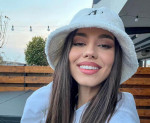 Mira și-a reluat vacanța după ce s-a vindecat de Covid/ Instagram