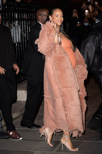 Rihanna și A$AP Rocky la Săptămâna modei din Paris/ Profimedia