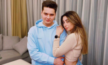 Iubita lui Selly, imagini inedite în costum de baie pe o plajă din Dubai. Cum și-a petrecut Smaranda Știrbu vacanța