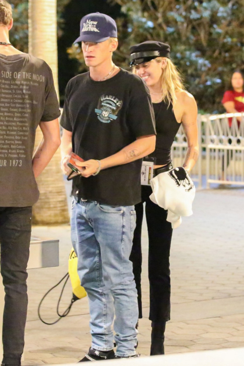 Cody Simpson și Miley Cyrus