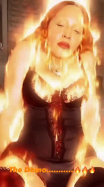 Madonna în flăcări pe Instagram/ Profimedia
