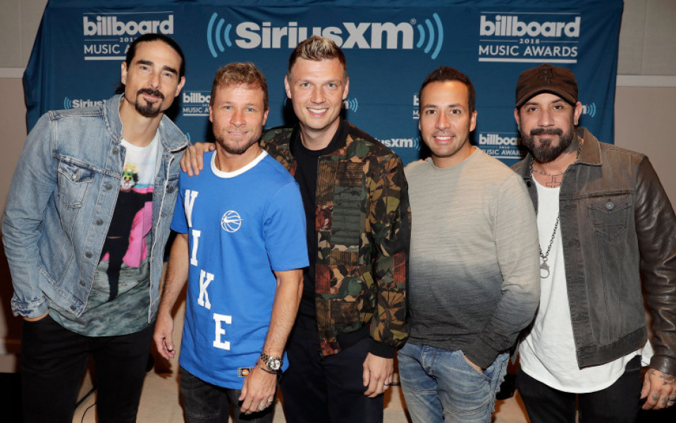 SiriusXM's "The Morning Mash Up" Broadcasts Backstage Leading Up To The Billboard Music Awards