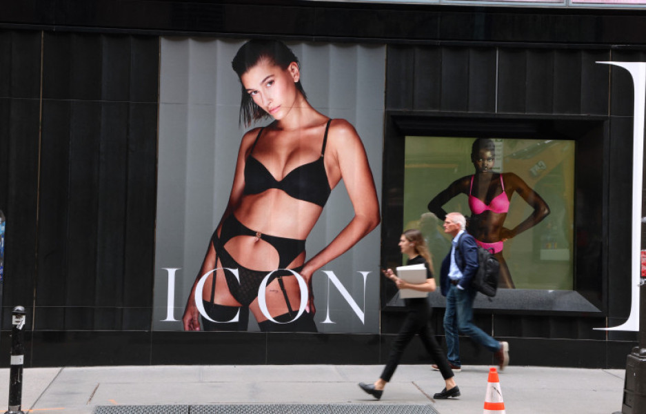 Victoria's Secret Store New Ad Campaign - NYC, New York City, United States - 17 Aug 2023