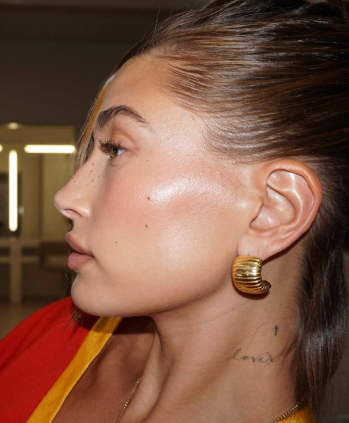 Hailey Bieber on social media