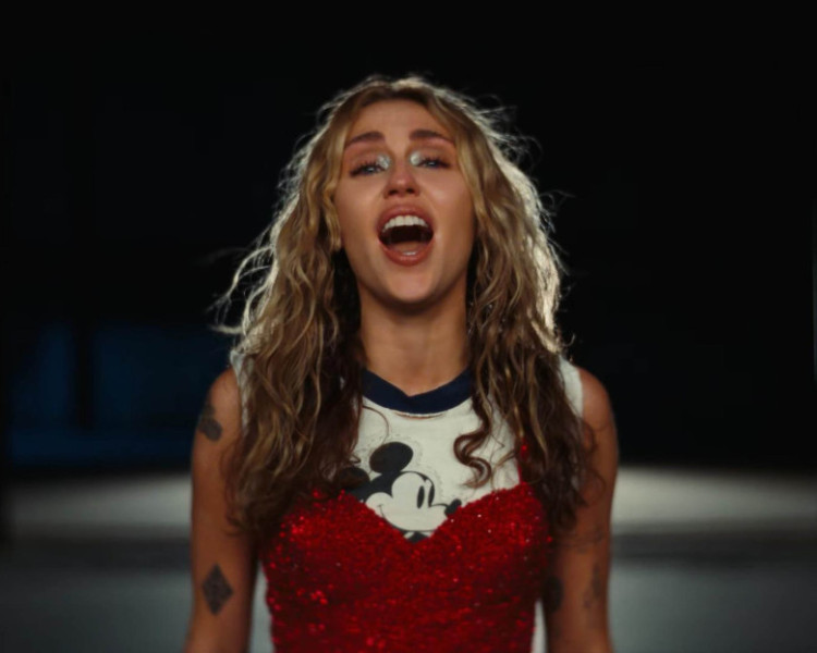 Miley Cyrus new music video "Used To Be Young"