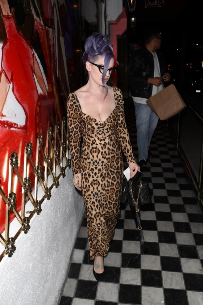 Kelly Osbourne exits Drake's in West Hollywood