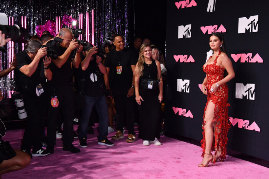 selena gomez (7)
