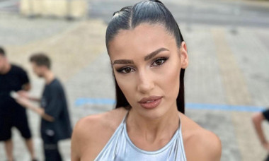 Alina Eremia, din avion, direct pe o plajă din Malaysia. A pozat în costum de baie, fericită și senină, spre încântarea fanilor