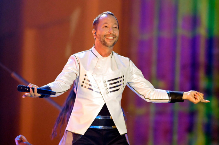 DJ BoBo in der Silvestershow Celebrate at the Gate - Willkommen 2023 am Brandenburger Tor. Berlin, 31.12.2022 *** DJ Bo