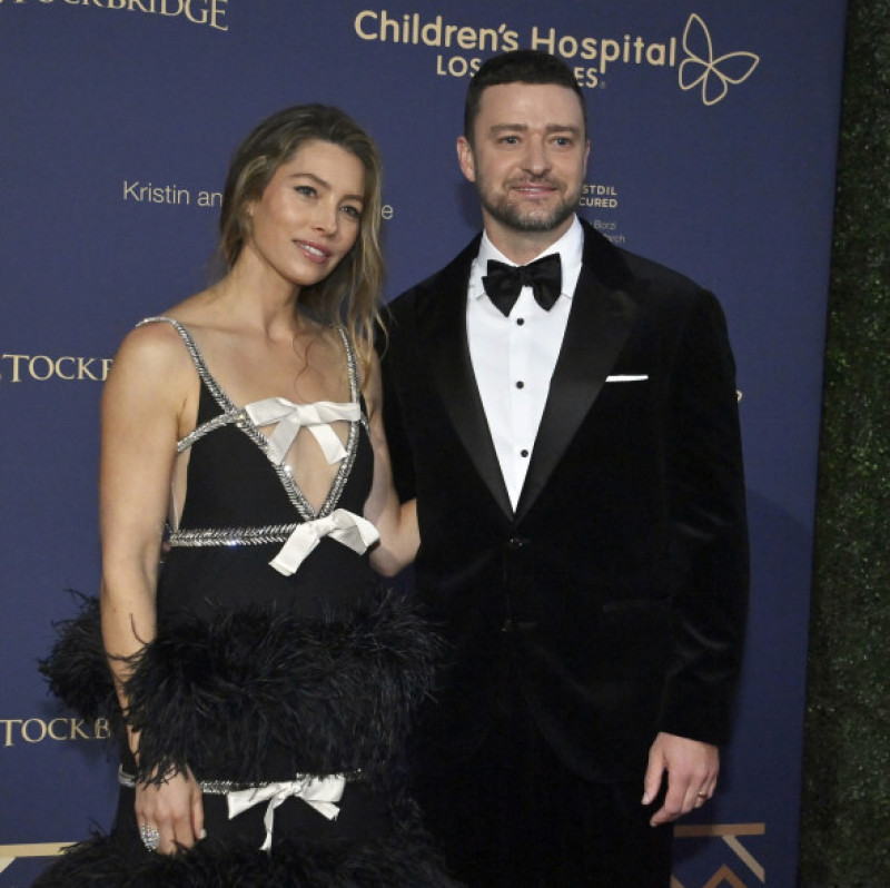 Jessica Biel and Justin Timberlake Attend the Children's Hospital Los Angeles CHLA Gala in Santa Monica