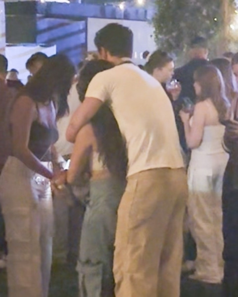 *PREMIUM-EXCLUSIVE* Shawn Mendes and Camila Cabello reunited at Coachella