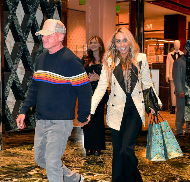 Tish Cyrus si Dominic Purcell